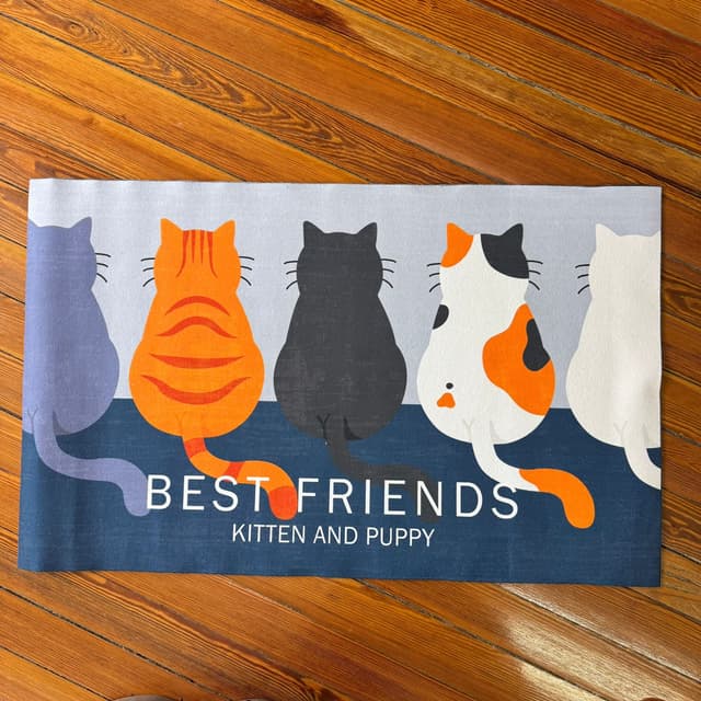 Gatitos de Espalda